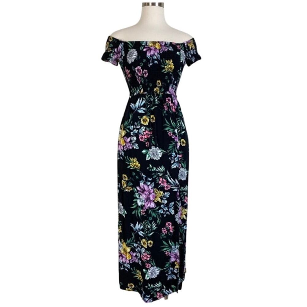 Band of Gypsies Cold Shoulder Maxi Dress with Pockets!